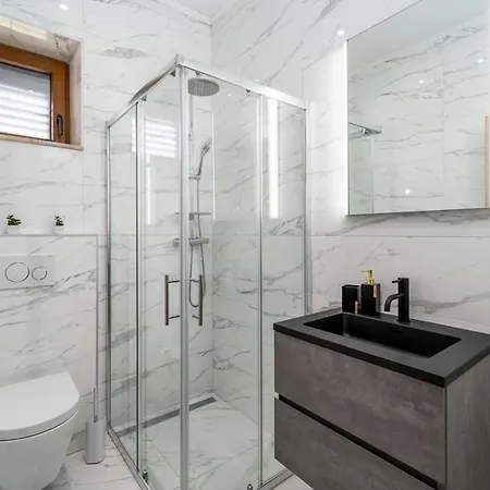 Villa Promina Luxury With 72sqm Heated Pool, Jacuzzi, Infrared Sauna, Tennis Court, Media