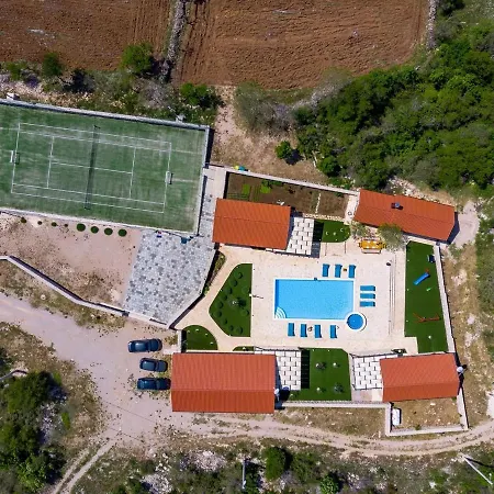 Villa Promina Luxury With 72sqm Heated Pool, Jacuzzi, Infrared Sauna, Tennis Court, Media Bogatic