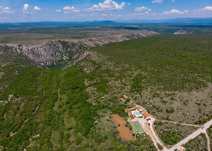 Promina Luxury With 72sqm Heated Pool, Jacuzzi, Infrared Sauna, Tennis Court, Media Villa Bogatić